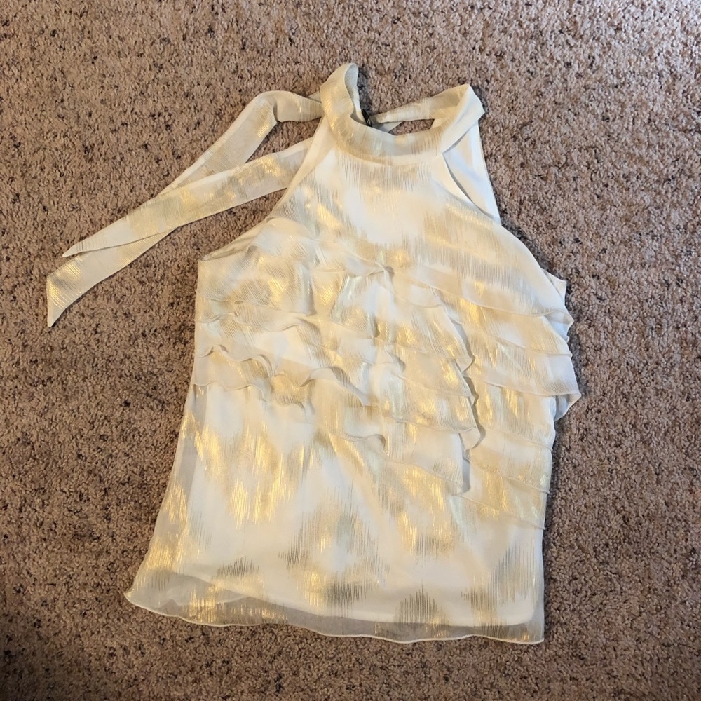 Sleeveless blouse